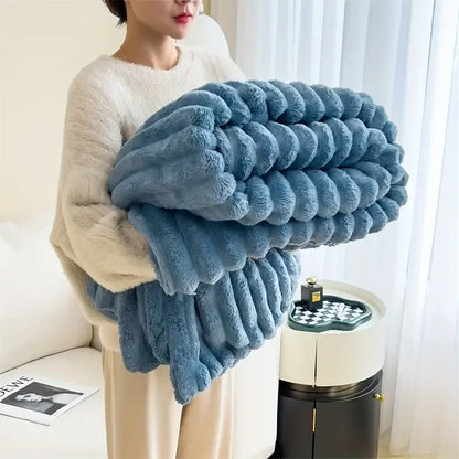 VelvetNest™ Luxe Warm Blanket