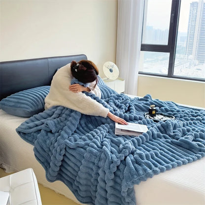 VelvetNest™ Luxe Warm Blanket